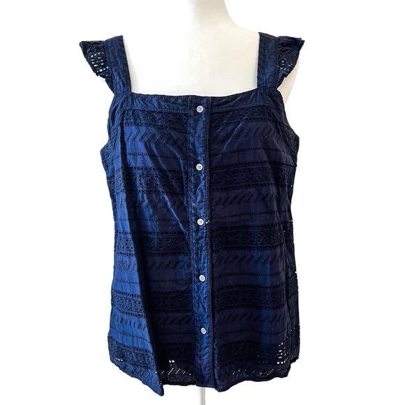 LOFT Tops - LOFT Eyelet Lace Tank Top